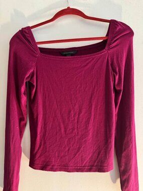 Banana Republic women’s Sculpted-Stretch Square-Neck Top in fuchsia medium